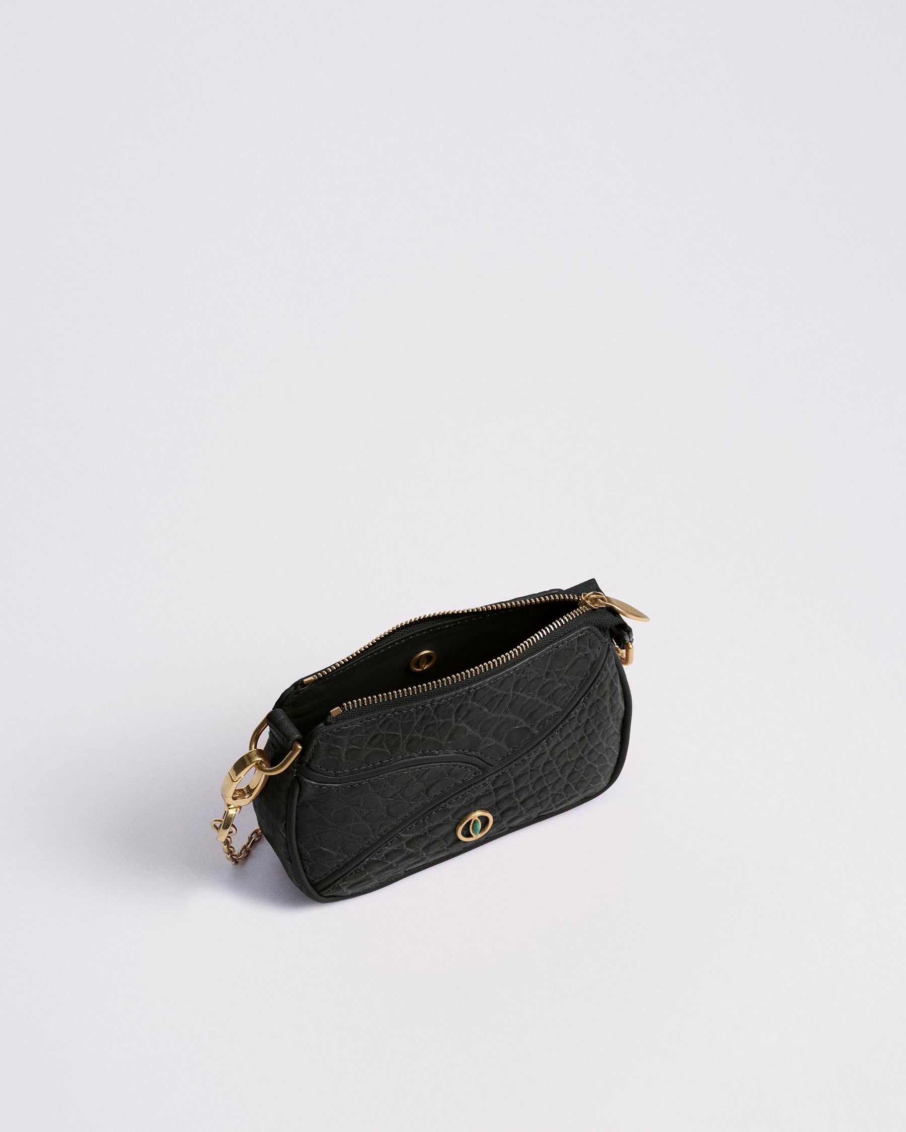 Black_04