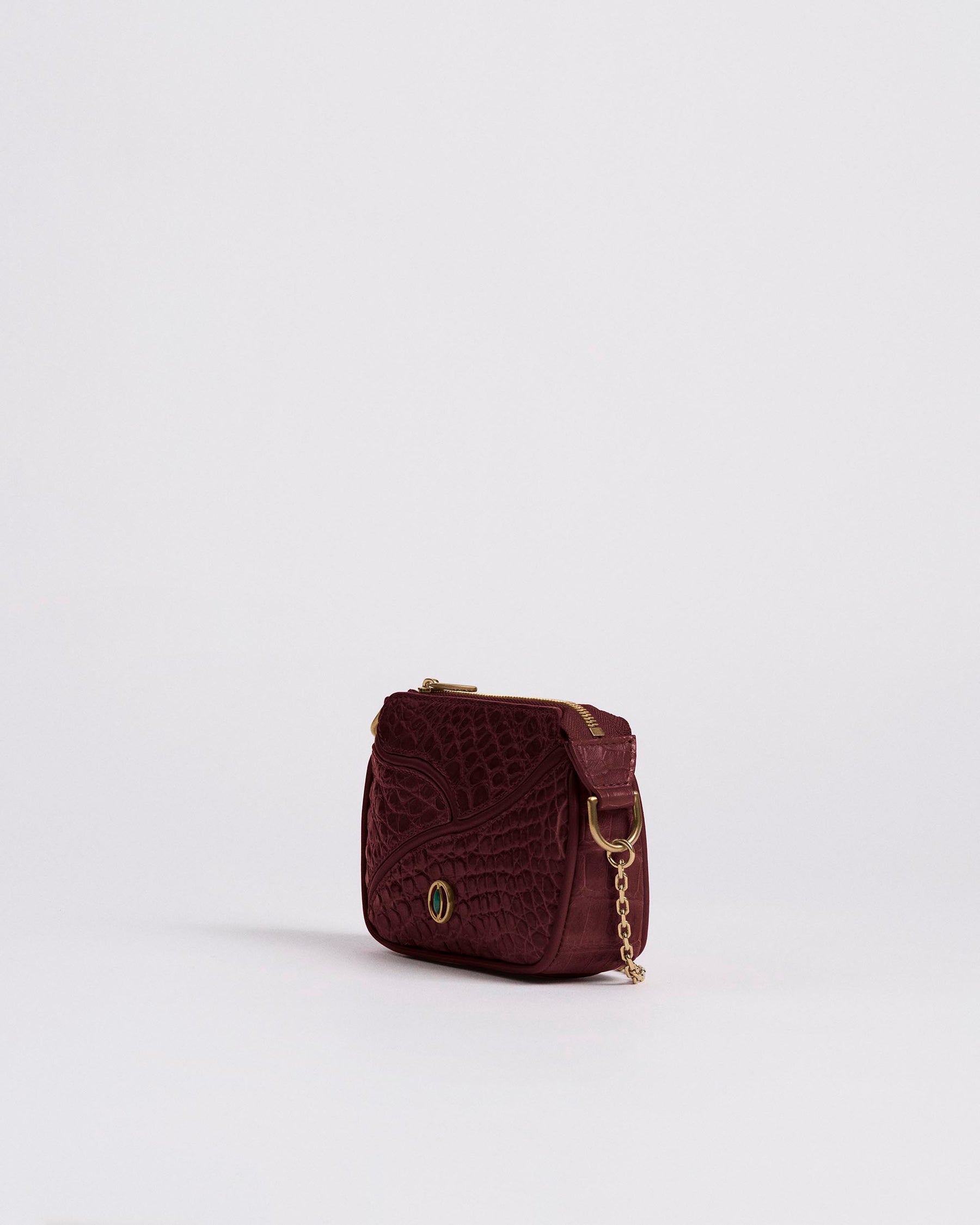 Burgundy_02
