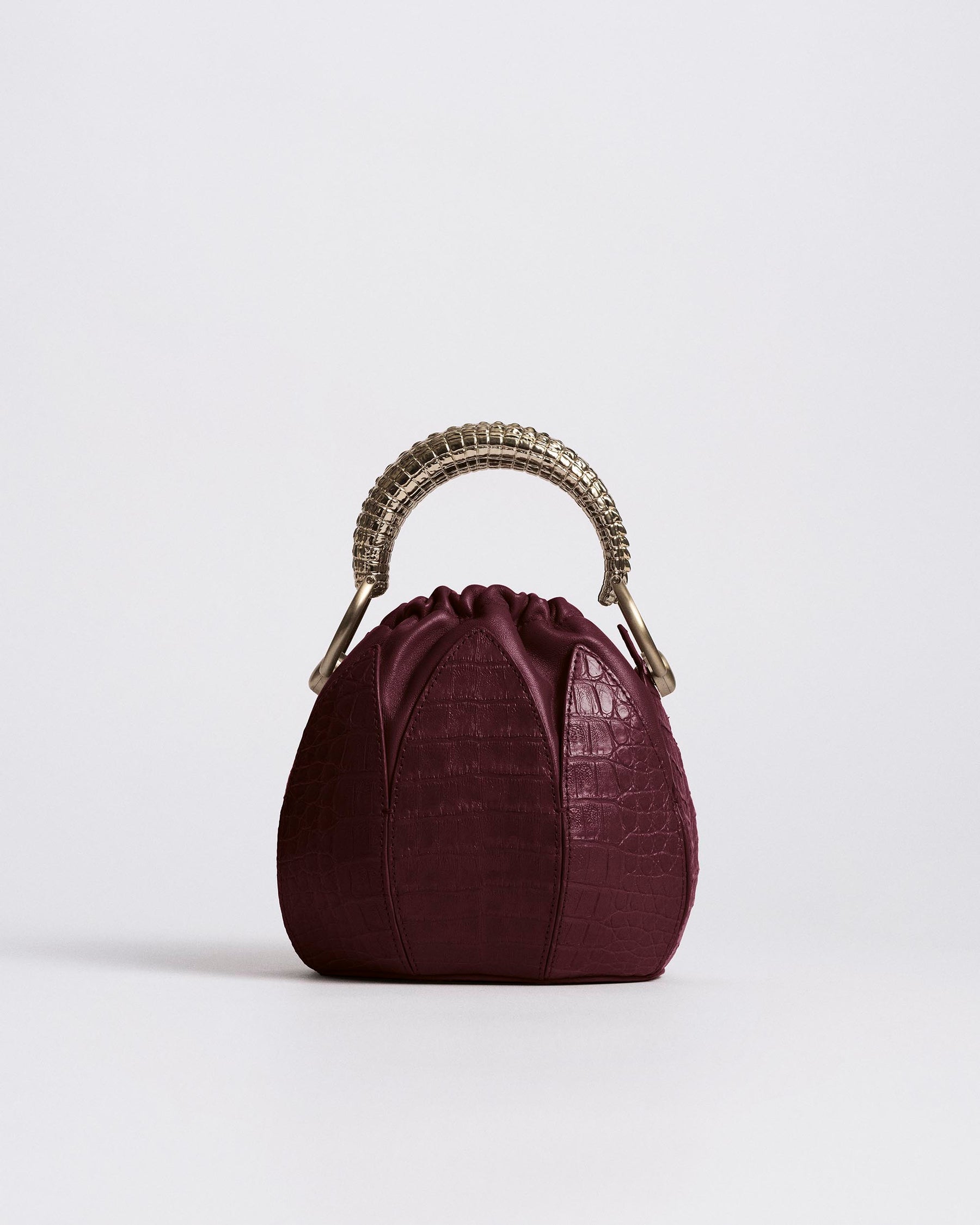 Burgundy_03