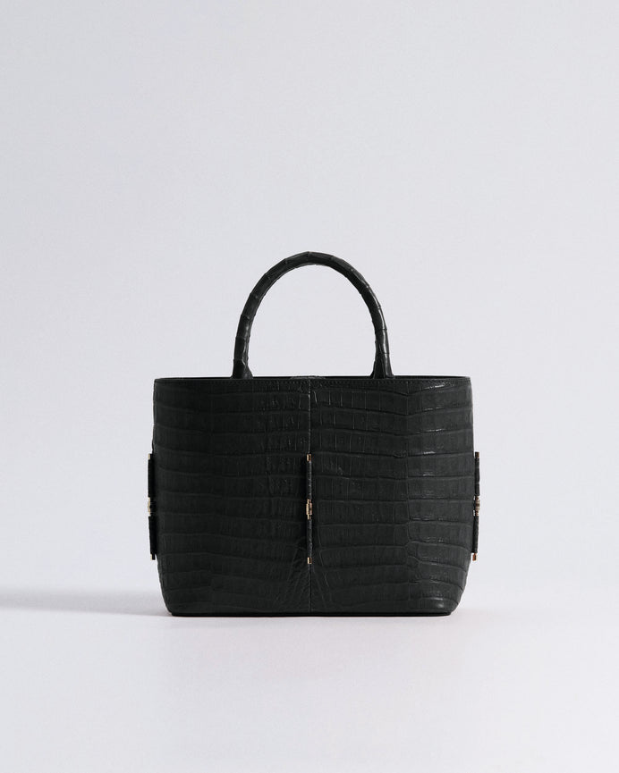 Black_01