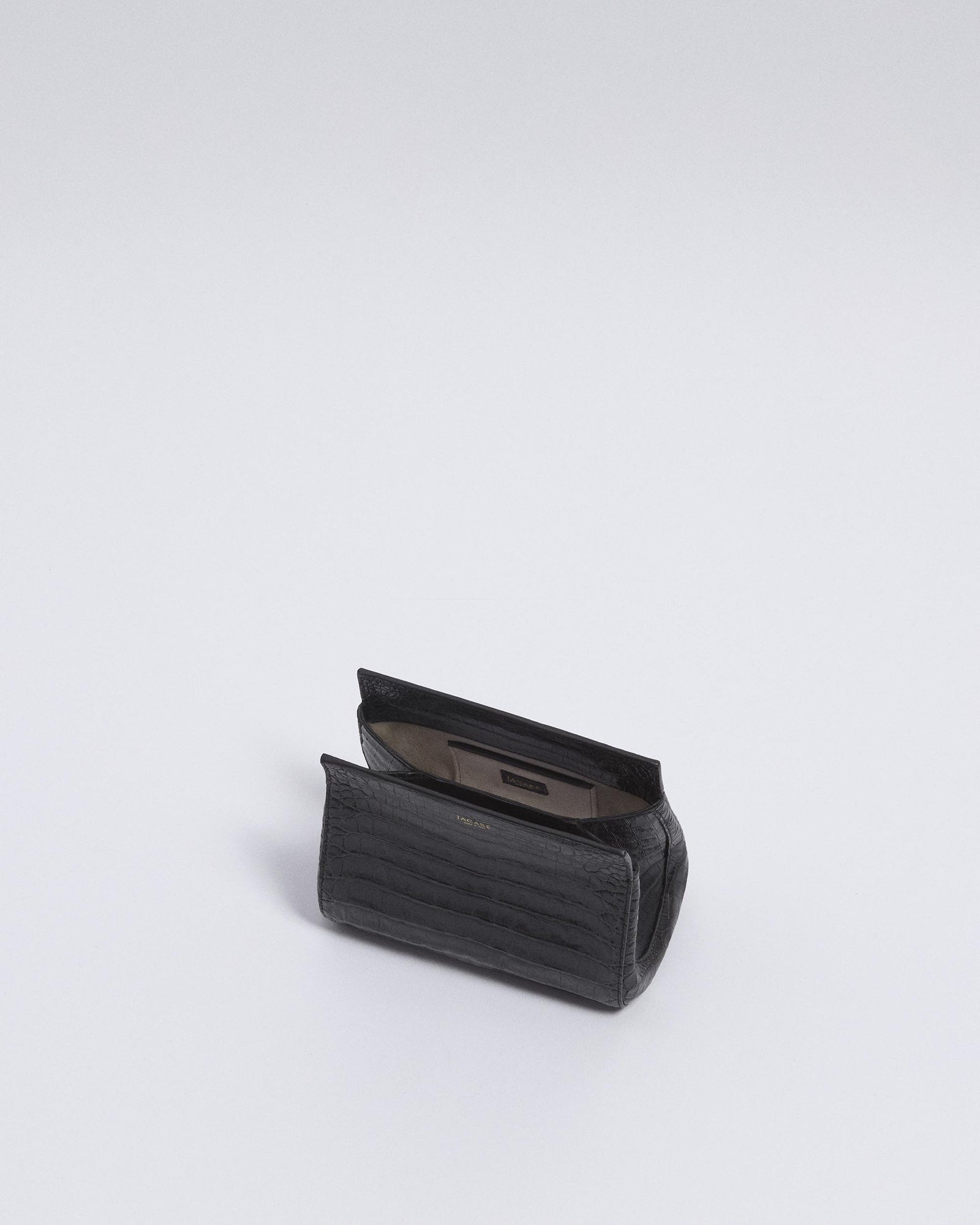 Black_04