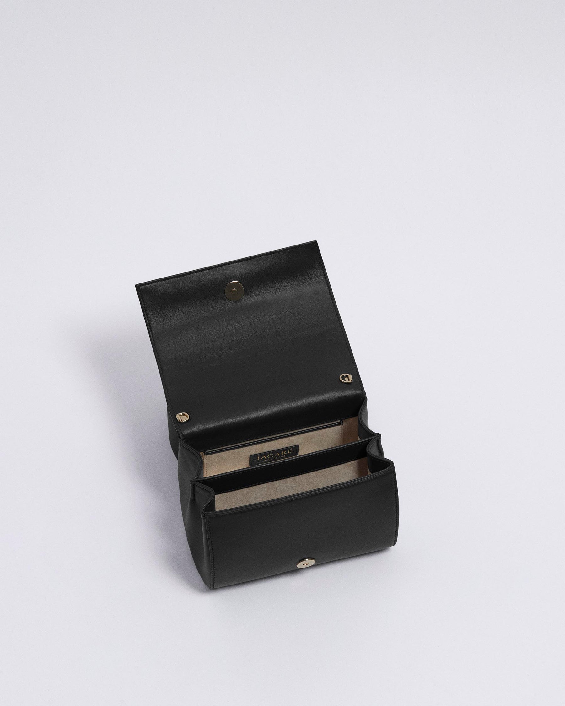 Black_04